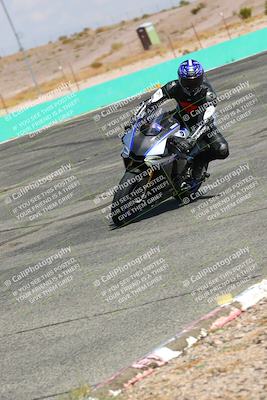 media/Oct-15-2022-TrackXperience (Sat) [[8f70b8b0be]]/Group 2/session 4 turn 1/